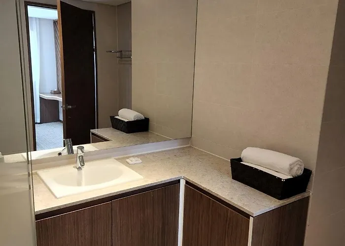 ザ レセンツ 東大門 4*