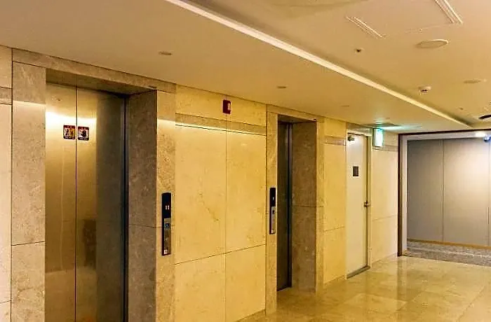 ザ レセンツ 東大門 4*
